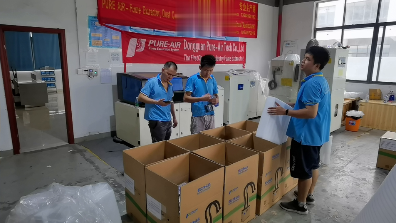 煙塵凈化機,工業(yè)煙塵凈化機,車間煙塵凈化機。