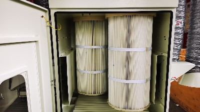 模具廠煙塵污染怎么解決，執(zhí)信環(huán)保,工業(yè)煙塵凈化器凈化車(chē)間污染！
