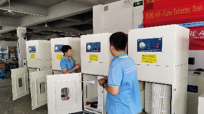 焊接煙霧過濾器-移動式煙霧過濾器-執(zhí)信環(huán)保凈化焊接煙塵污染！
